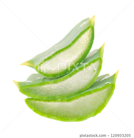 aloe vera slices 120933205