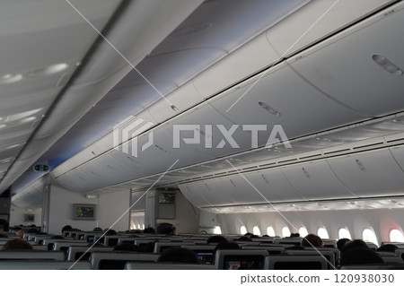 飛機機艙 120938030