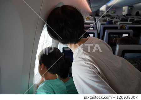 父母和孩子 120938307