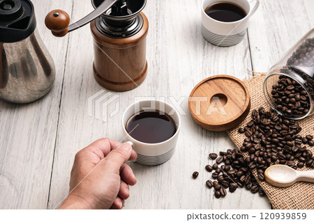 溫暖可口的咖啡 溫暖可口的咖啡 120939859
