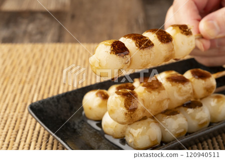 Mitarashi dango, grilled dango Mitarashi dango, grilled dango 120940511