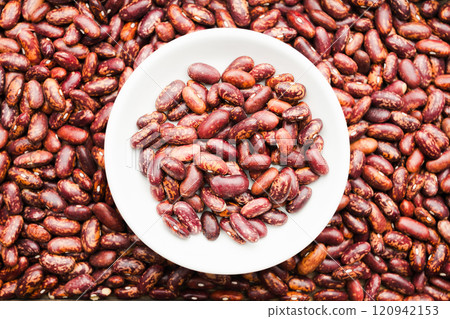 Kidney Beans 120942153