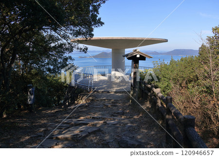 屋島北山山頂的遊閣亭展望台 120946657