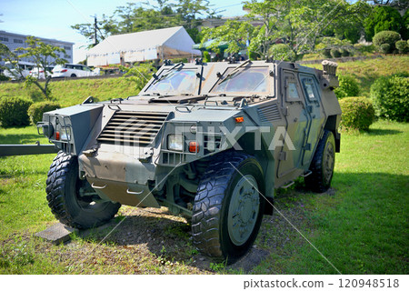 中部日本陸上自衛隊富士學校紀念活動展示車、輕型裝甲車，靜岡縣小山町 120948518