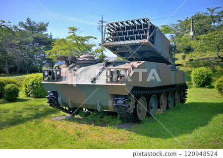 中部日本陸上自衛隊富士學校紀念活動75型130毫米自走多管火箭炮靜岡縣小山町 (1) 120948524