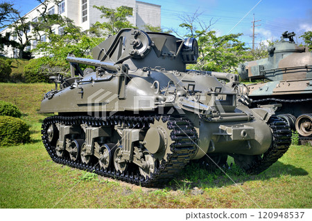 Vehicles exhibited at the Chubu Ground Self-Defense Force Fuji School Commemorative Event, M32 tank recovery vehicle, Oyama Town, Shizuoka Prefecture (3) Vehicles exhibited at the Chubu Ground Self-Defense Force Fuji School Commemorative Event, M32 tank recovery vehicle, Oyama Town, Shizuoka Prefecture (3) 120948537
