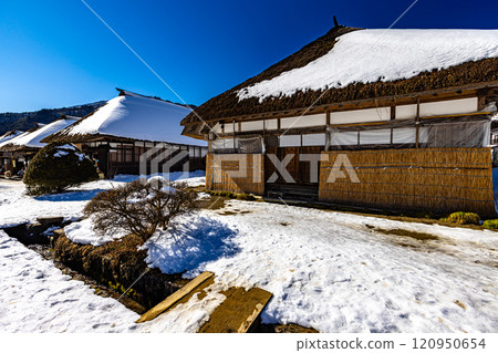 Fukushima Prefecture, Ouchijuku in winter 120950654
