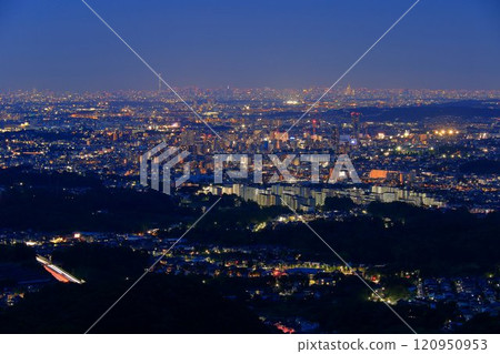從八王子城遺址看到的關東平原夜景 從八王子城遺址看到的關東平原夜景 120950953