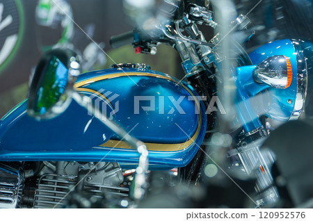 來自車展 120952576