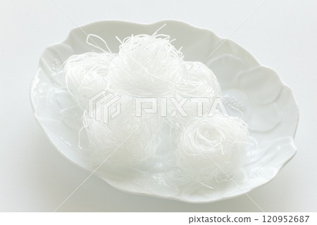 Dried vermicelli Dried vermicelli 120952687