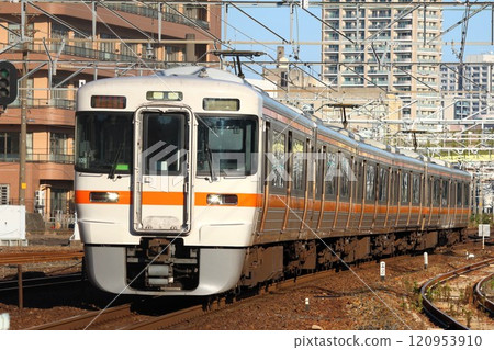 [JR東海]系列313 5000新快速（東海道線：熱田站） 120953910