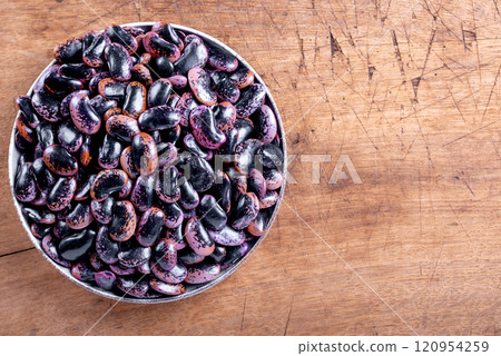 Phaseolus coccineus, known as runner bean, scarlet runner bean, or multiflora bean, Fabaceae. 120954259