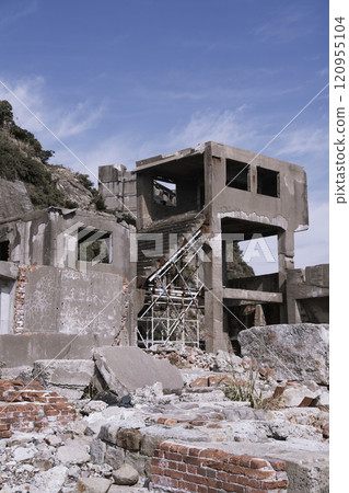 Gunkanjima from the second observation area 120955104