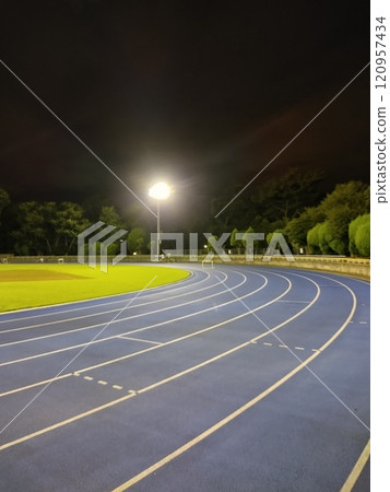 大倉體育公園田徑場 大倉體育公園田徑場 120957434