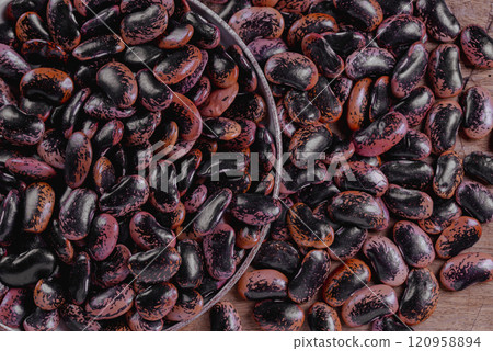 Phaseolus coccineus, known as runner bean, scarlet runner bean, or multiflora bean, Fabaceae. 120958894