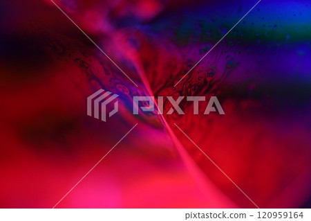 Red and blue fluid reflections on black background, liquid abstraction, colour waves, deep dark backgrounds, geometric water shapes 120959164