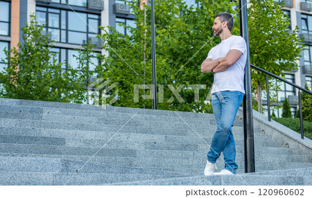 caucasian man outdoor, banner. caucasian man in the street. caucasian man outside. 120960602