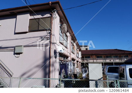 Showa's apartment 120961484