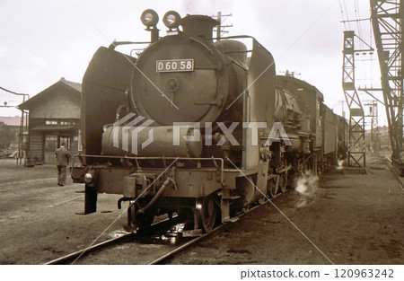 1968 Steam locomotive D60, Ban'etsu East Line, Taira Station (now Iwaki Station), Taira Locomotive Depot, Fukushima Prefecture, Archive photo 1968 Steam locomotive D60, Ban'etsu East Line, Taira Station (now Iwaki Station), Taira Locomotive Depot, Fukushima Prefecture, Archive photo 120963242