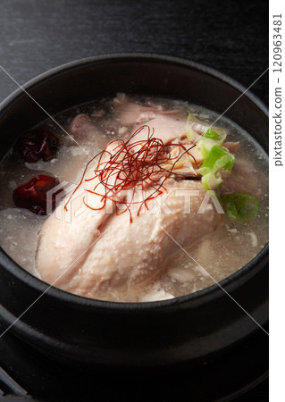 Peppermint 120963481