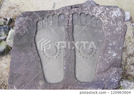 安土城的佛腳石 120963604