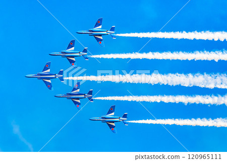 Blue Impulse Changeover Turn (Iruma Air Show) 120965111