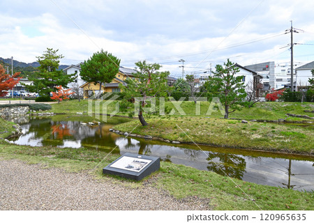 [山口縣山口市]大內遺跡遺址的池塘花園 120965635