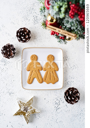 Gingerbreadman Gingerbreadman 120965669
