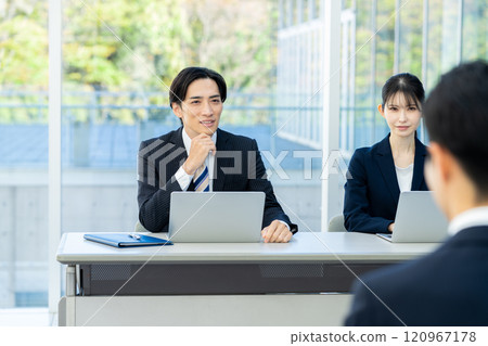 Business people having an interview in the office 120967178
