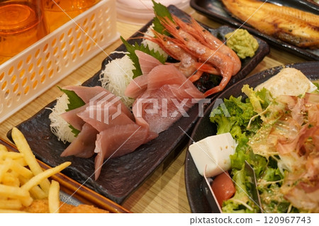 Sashimi Sashimi 120967743