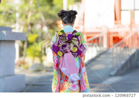 Back view of a girl celebrating Shichigosan Back view of a girl celebrating Shichigosan 120968727