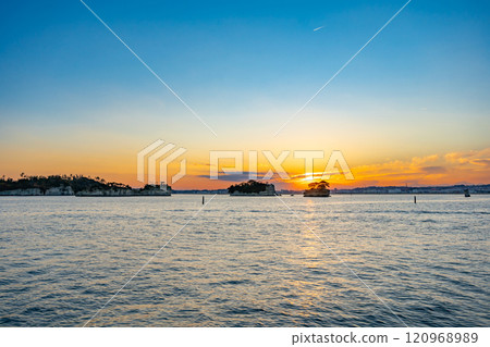 日本最美的三大松島環島遊 松島灣往返「二丸路線」真志島、檜月島、木島、蒙多島、多蘭島 日本最美的三大松島環島遊 松島灣往返「二丸路線」真志島、檜月島、木島、蒙多島、多蘭島 120968989