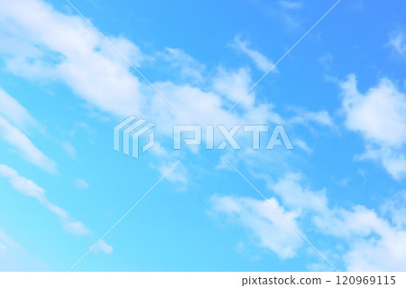 藍天白雲/背景素材 120969115