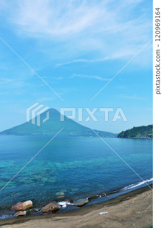 鹿兒島縣、長崎花的藍天海景 120969164