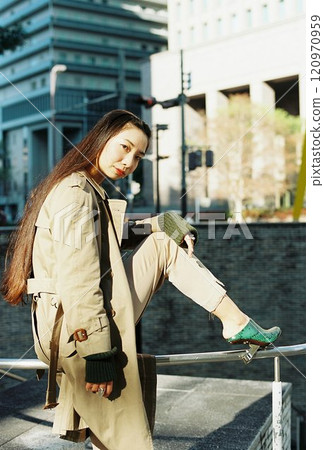 擺在城市裡的女人 120970959