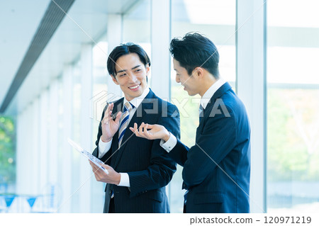 會見商界人士 會見商界人士 120971219