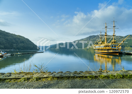 Hakone, Lake Ashi, view from Togendai Port / Hakone, Japan Hakone, Lake Ashi, view from Togendai Port / Hakone, Japan 120972570