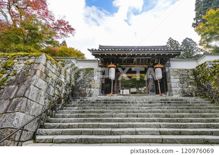 Kyoto Ohara Sanzenin Temple Gotenmon Gate Kyoto Ohara Sanzenin Temple Gotenmon Gate 120976069