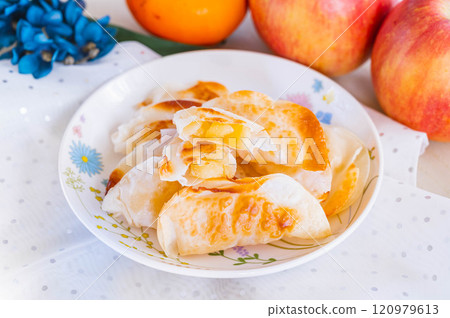 蘋果派風格的餃子皮 蘋果派風格的餃子皮 120979613