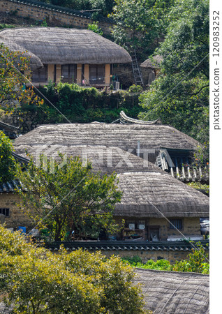 Traditional Korean Folk Villages Traditional Korean Folk Villages 120983252
