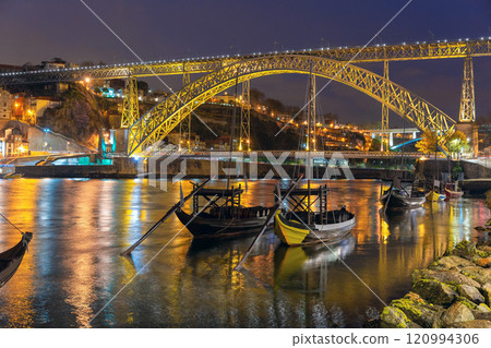 Night View of Douro River and Dom Luis I Bridge, Porto, Portugal Night View of Douro River and Dom Luis I Bridge, Porto, Portugal 120994306