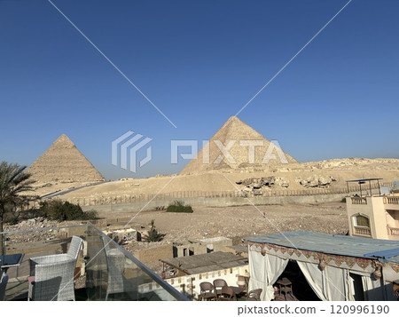 Egypt's Three Great Pyramids Egypt's Three Great Pyramids 120996190