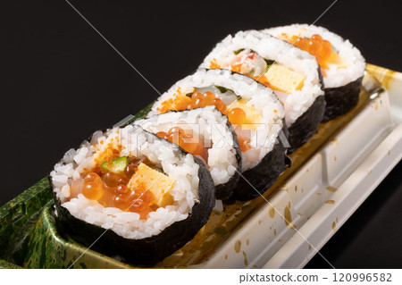 Seafood thick rolls 120996582
