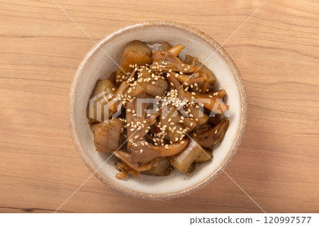煮舞茸和蒟蒻 120997577