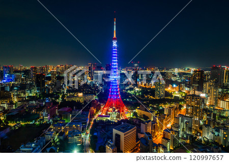 city skyline aerial night view in Tokyo, Japan 120997657