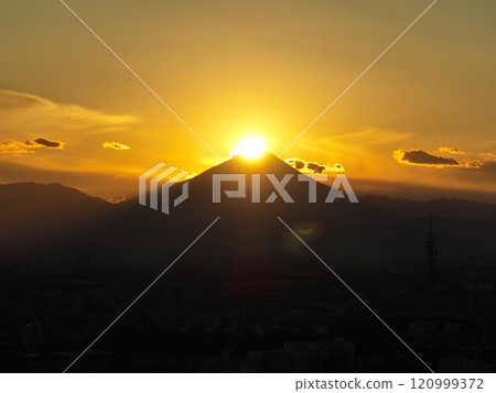 [Aerial view from above Tokyo] Diamond Mount Fuji evening view 120999372