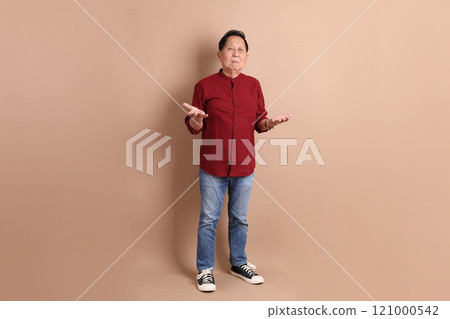Senior East Asian Man Senior East Asian Man 121000542