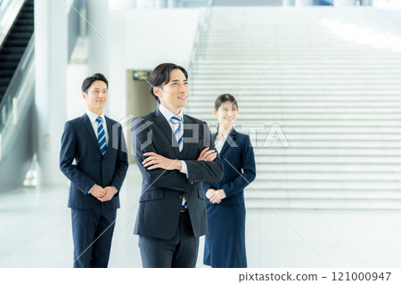 Business person 121000947