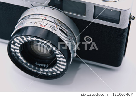 Old film camera 121003467