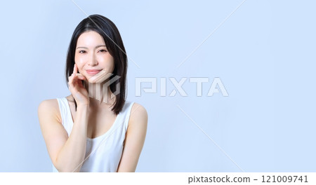 Female portrait beauty image 121009741